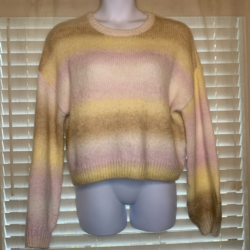 Blu Pepper Colorblock Crew Neck Sweater